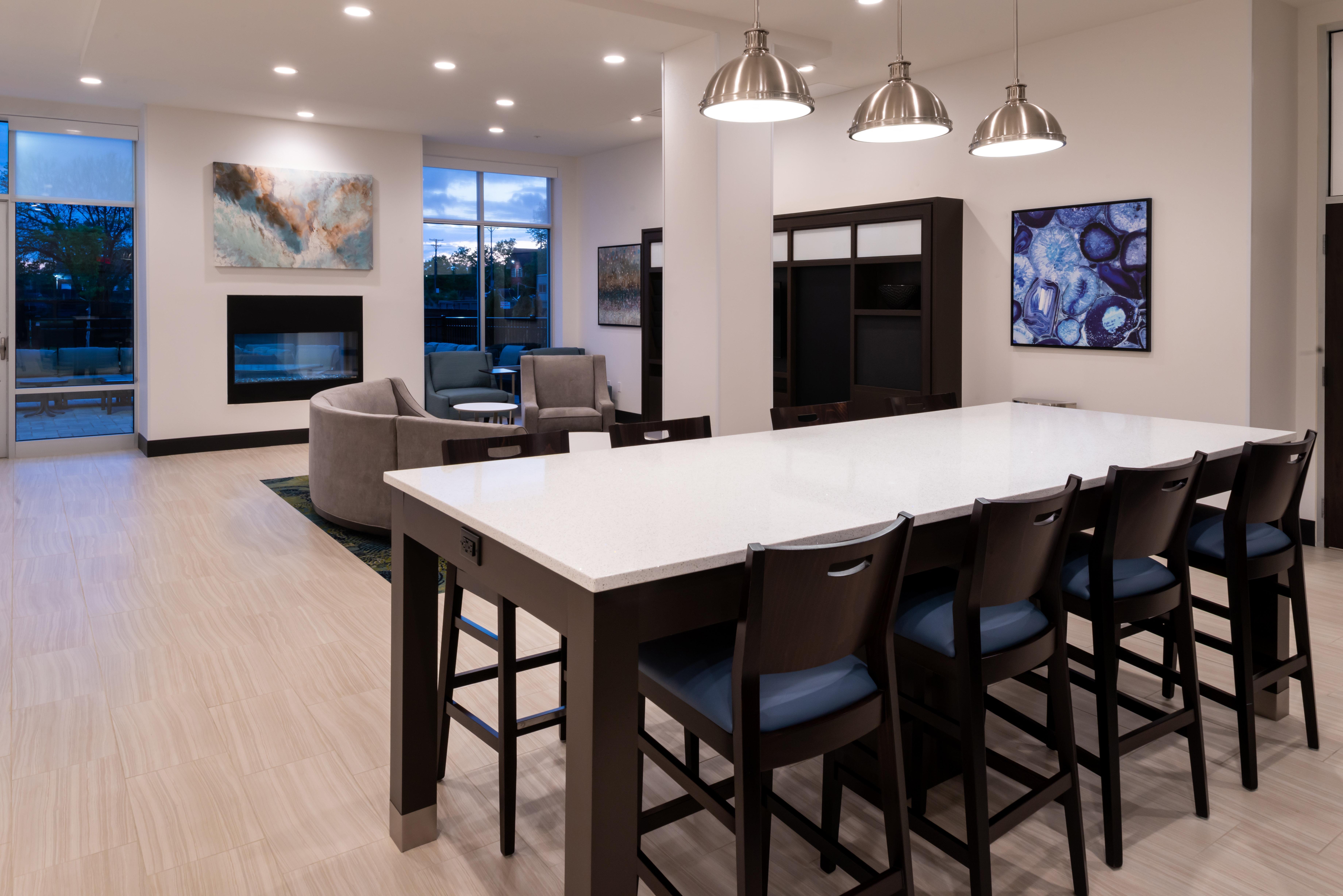 Holiday Inn & Suites - Farmington Hills - Detroit Nw By Ihg Dış mekan fotoğraf