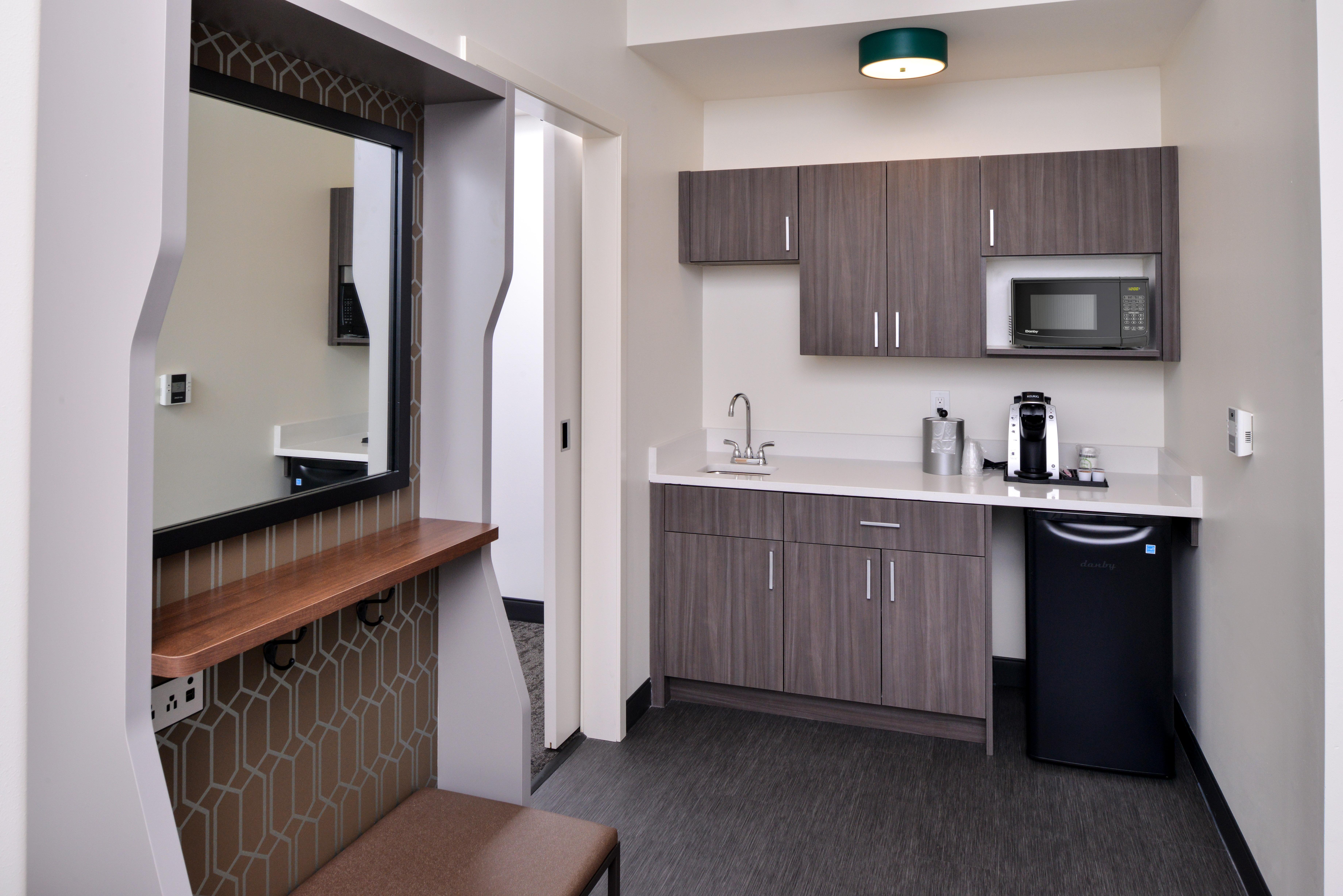 Holiday Inn & Suites - Farmington Hills - Detroit Nw By Ihg Dış mekan fotoğraf