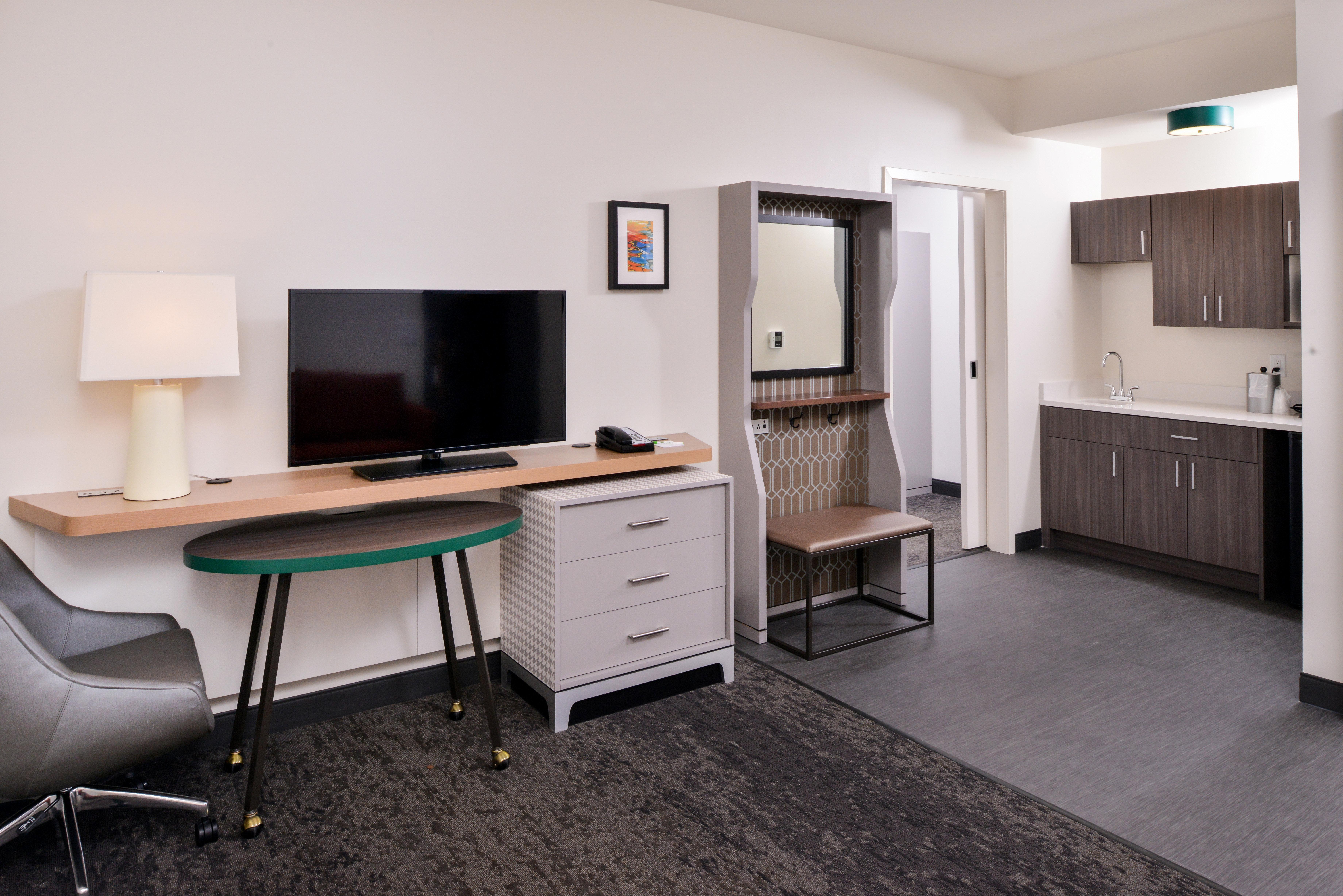Holiday Inn & Suites - Farmington Hills - Detroit Nw By Ihg Dış mekan fotoğraf